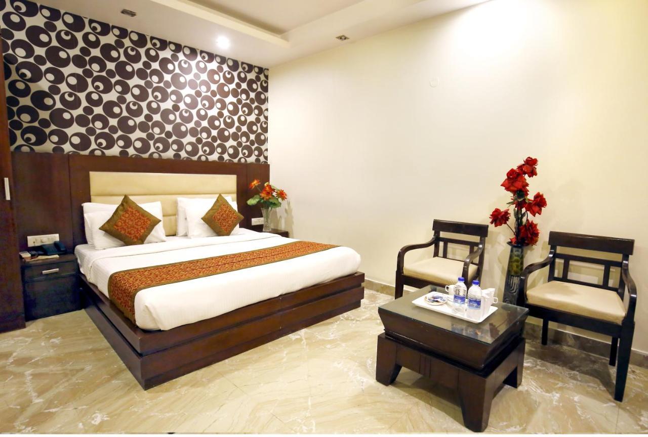 Hotel Paradise Inn-A Boutique Hotel Delhi Nueva Delhi Exterior foto